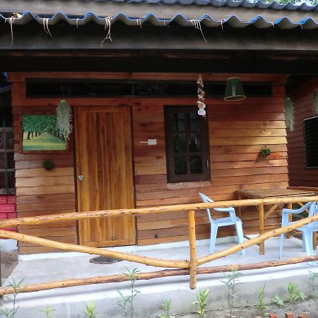 Hans Strand Bungalows Koh Lanta Ngoại thất bức ảnh